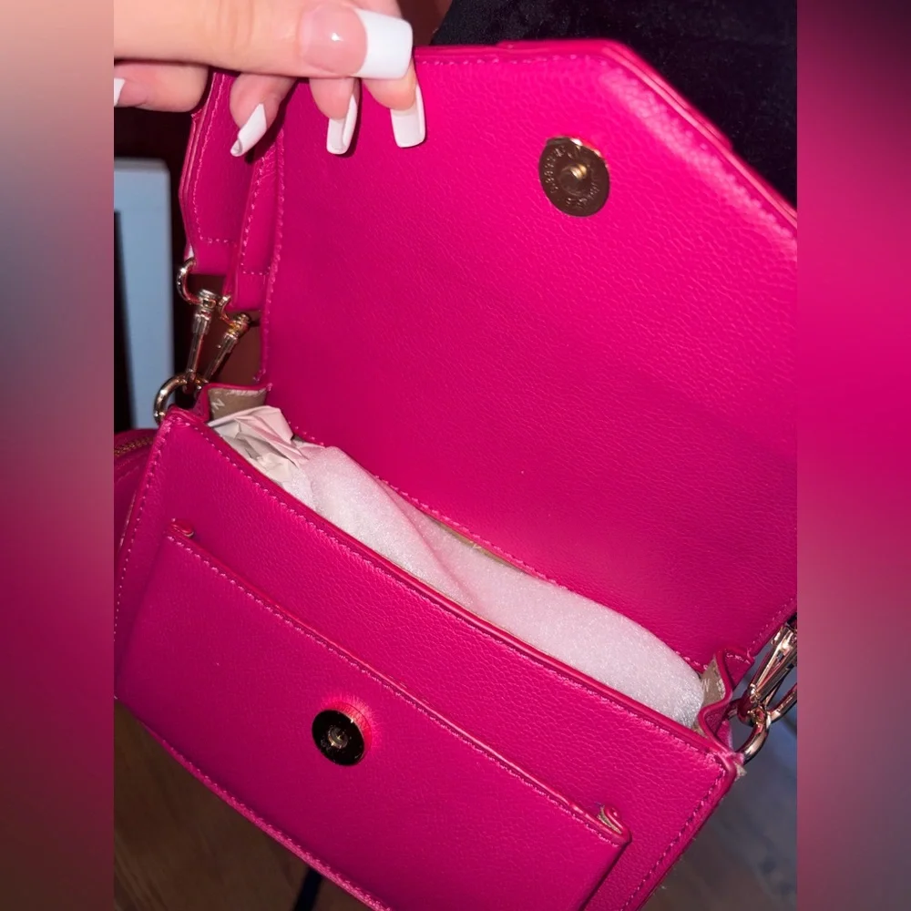 NWOT-Anne Klein crossbody bag with coin pouch - Picture 3 of 9